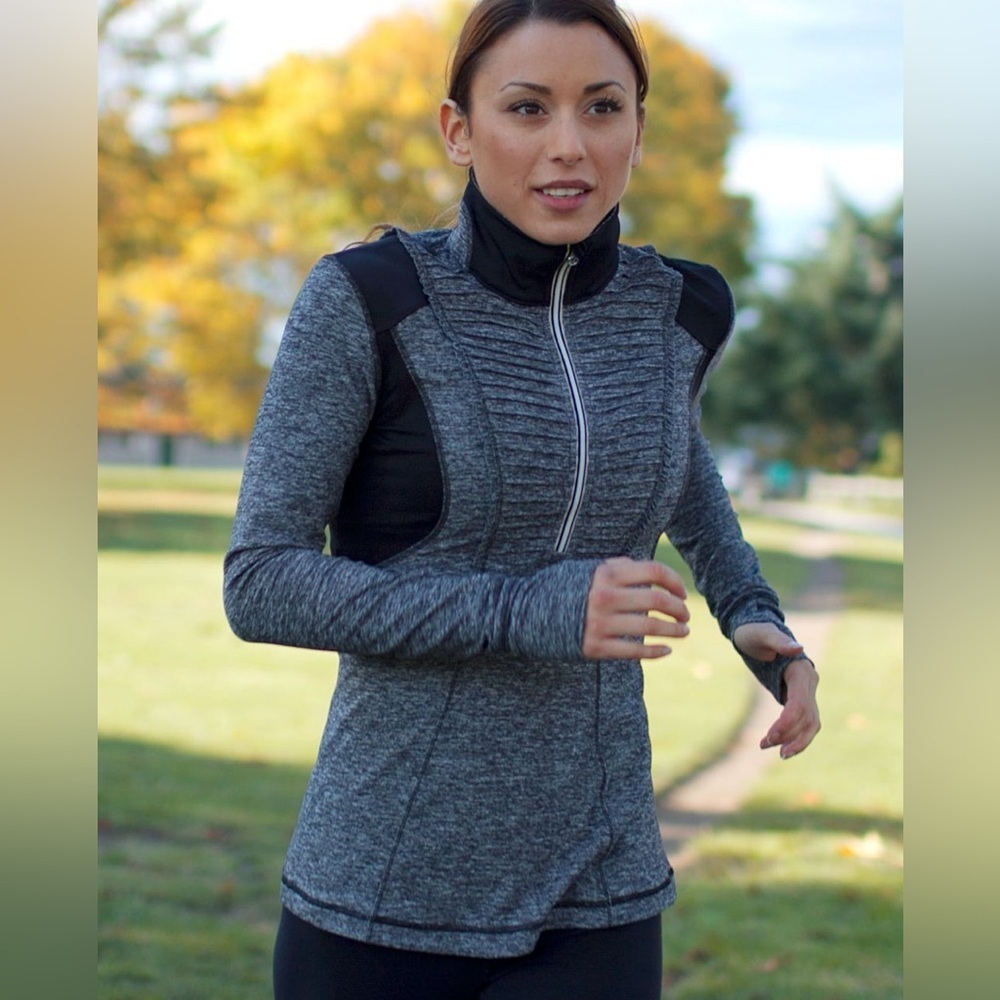Lululemon Run: Your Heart Out Pullover Heathered Gray Black | Size 6